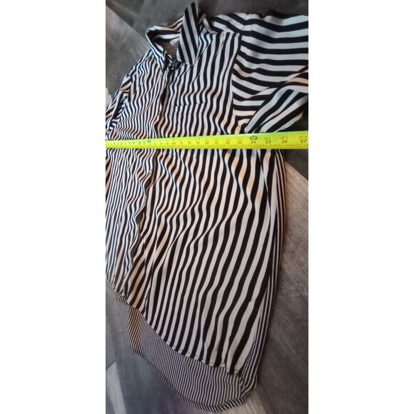 Jane and Delancey Women's Size 2X Valley Girl/80's Style Stripped Blouse - Picture 5 of 8